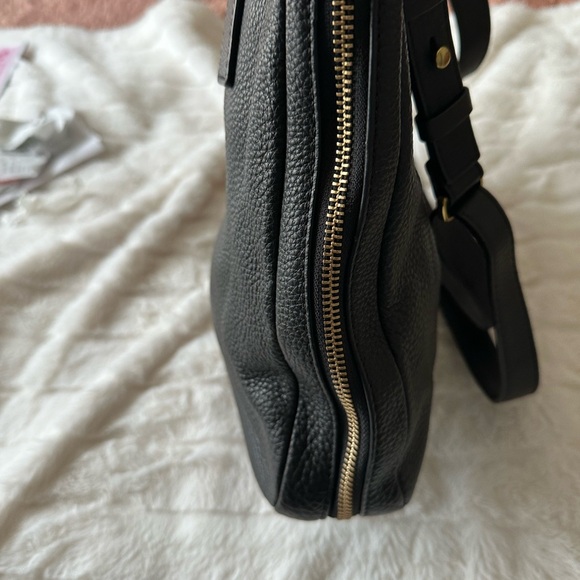 Fossil Handbag - Picture 3 of 7